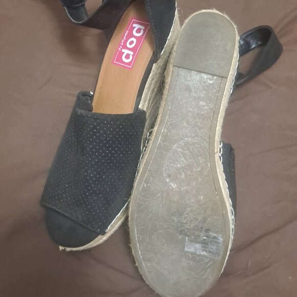 Pops Damera Size 11 Wedges - Picture 7 of 7